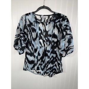 Jennifer Lopez Women's V Neck Long Sleeve Popover Top Animal Print Size Petite S